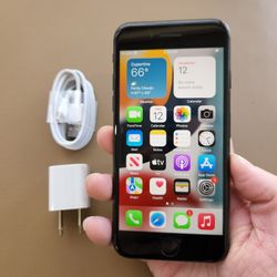 iPhone 8 - UNLOCKED - Like New 