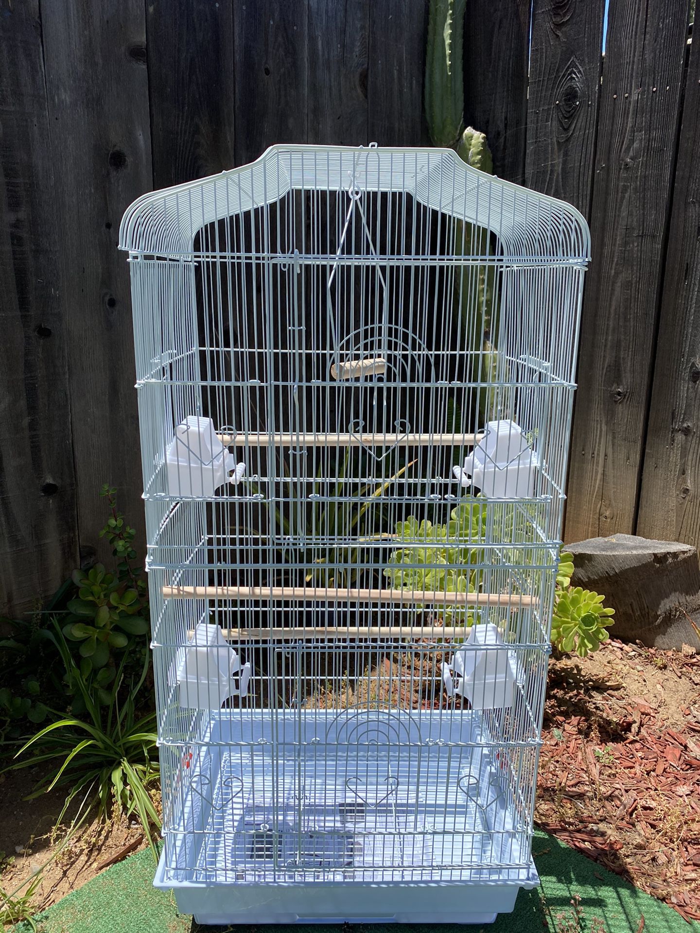 New cage for all birds never used
