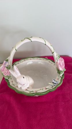 Ceramic bunny basket