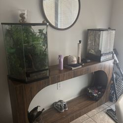 Entry Table With Mirror 