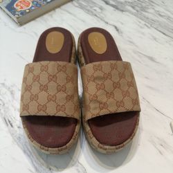 Authentic Gucci GG Flatform Slide - Size 41