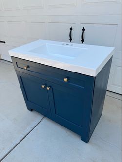 36” Bathroom Vanity with sink top and Top Drawer