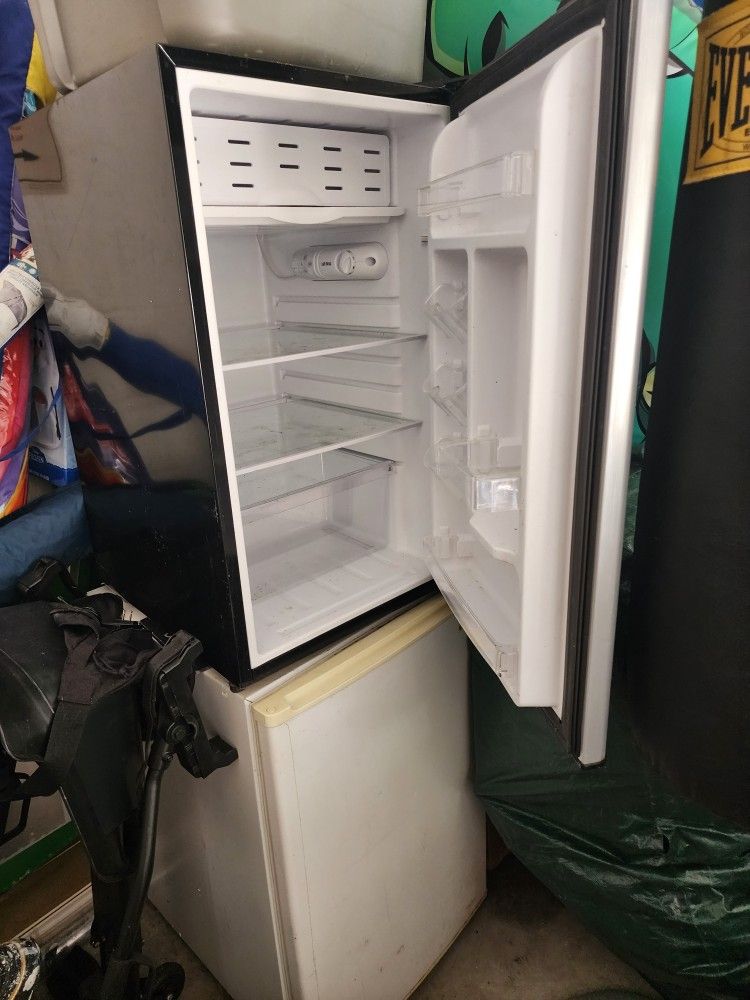 Mini Refrigerator And Freezer