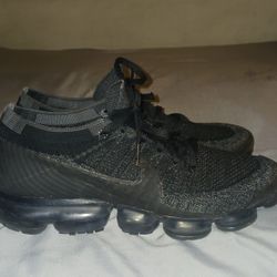 Nike Air VaporMax FlyKnit 'Black Dark Grey' Size 10.5