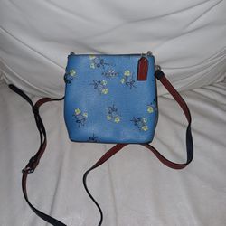 COACH NEW YORK PURSE 