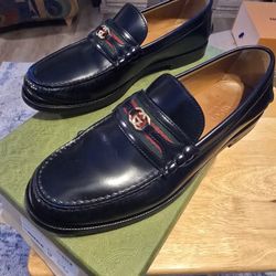 GUCCI Loafer W/ Interlocking Gold G