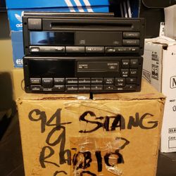 94 Mustang GT OEM Disc/ Tape Player