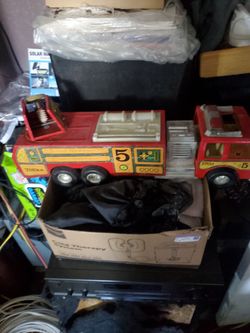 Tonka  firetruck  old  1950