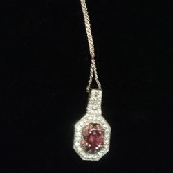 Pendant Necklace 