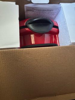 New in box quesadillas maker