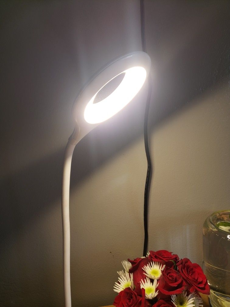 intertek LED H-WELLDONE LED Table Lamp Touch Control Quality