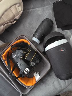 Nixon D3500