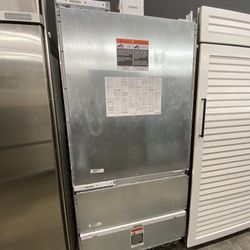 Sub Zero Built In Panel Ready Bottom Freezer 36” Refrigerator