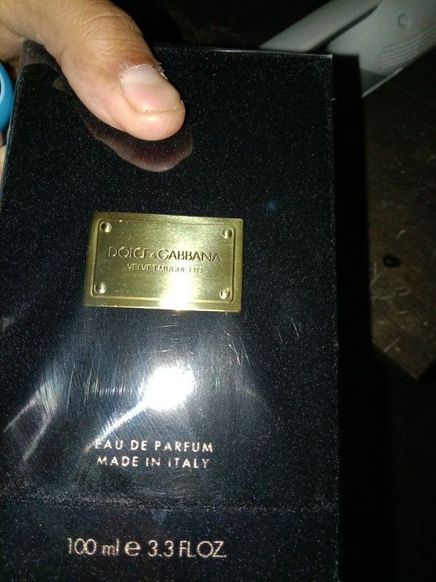 authentic Dolce Gabbana Velvet Mughetto 