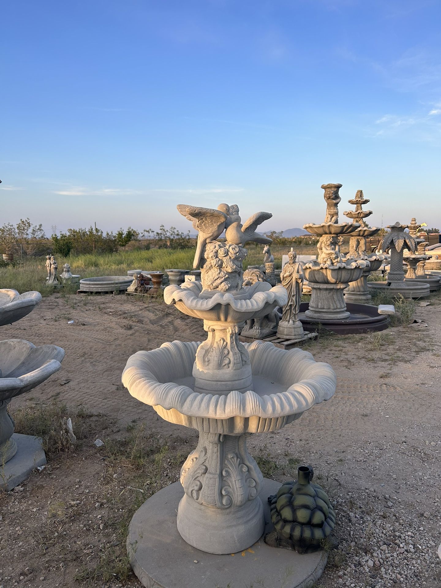 New Water Fountain Made Out Of Cement Perfect Gift 