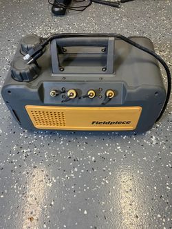 Fieldpiece VP85 8 CFM HVAC Vacuum Pump – Excellent Condition