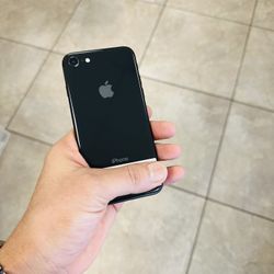 iPhone 8 Unlocked