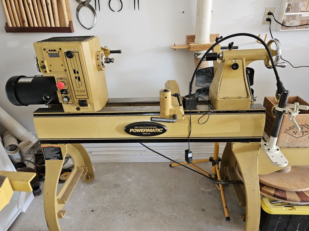 Powermatic 3520B Lathe