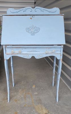 Chippy Secretary Desk