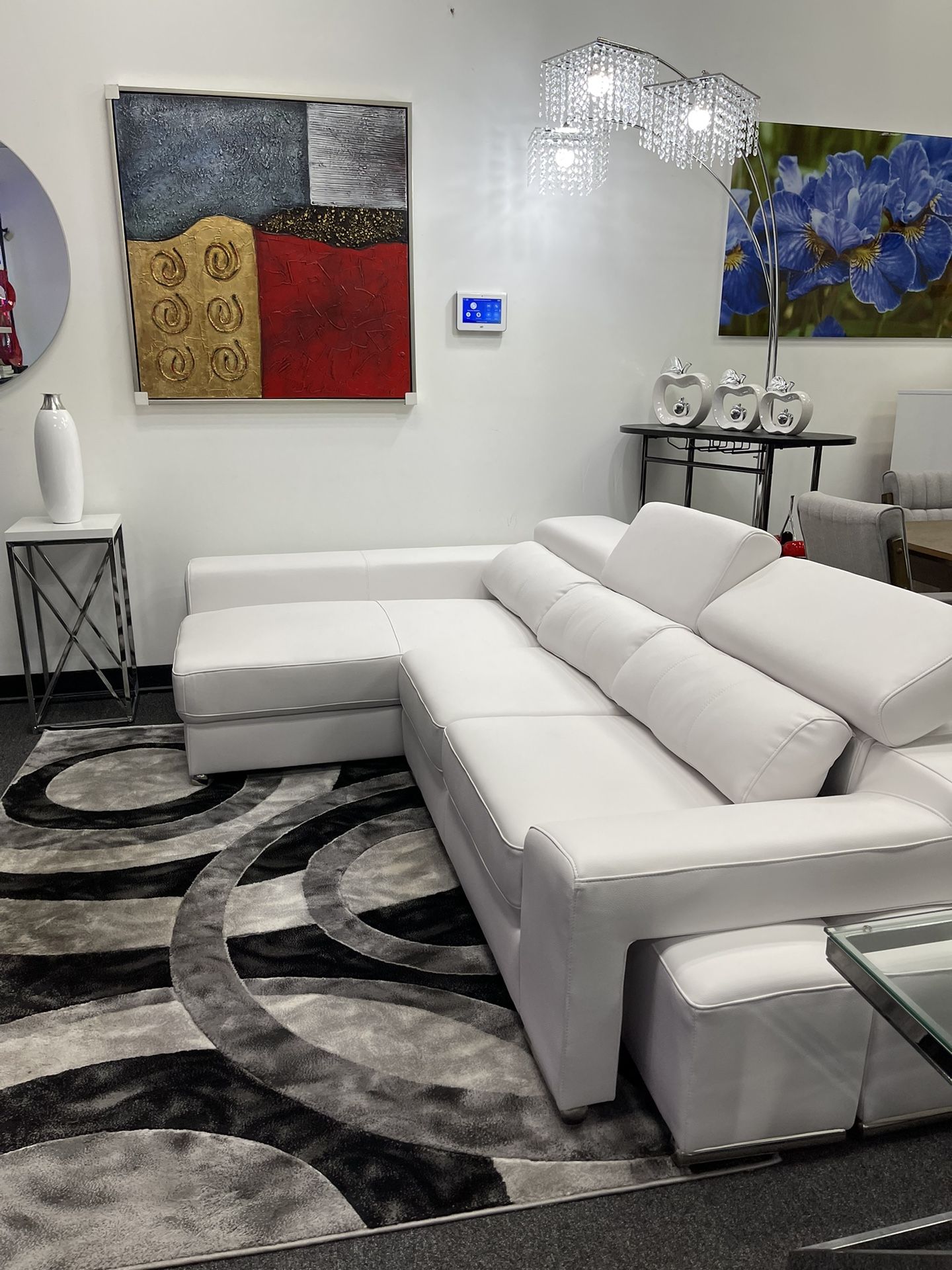 ‼️🛏️🛋️WHITE LEATHER MODERN SECTIONAL ON SALE🔥‼️