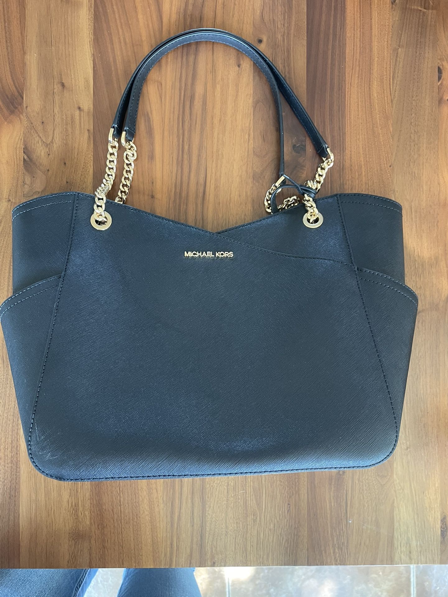 Black Michael Kors Shoulder Bag
