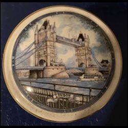 Vintage James Sadler “Thamside” Trinket Box