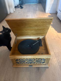 Crosley Vintage-Style Record Player Turntable