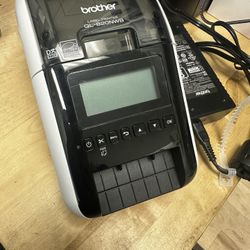 Brother QL-820NWB Printer