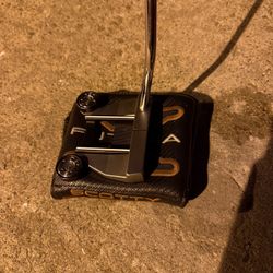 Scotty Cameron  Futura 6M Putter