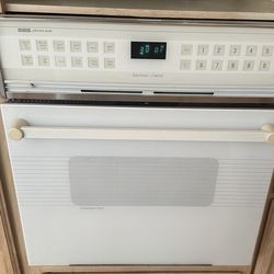 Electric oven working perfectly