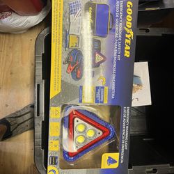 Emergency roadside safety kit brand new