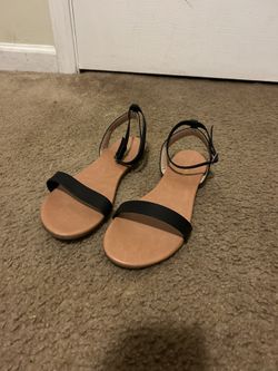 Fashion Nova Black Sandals