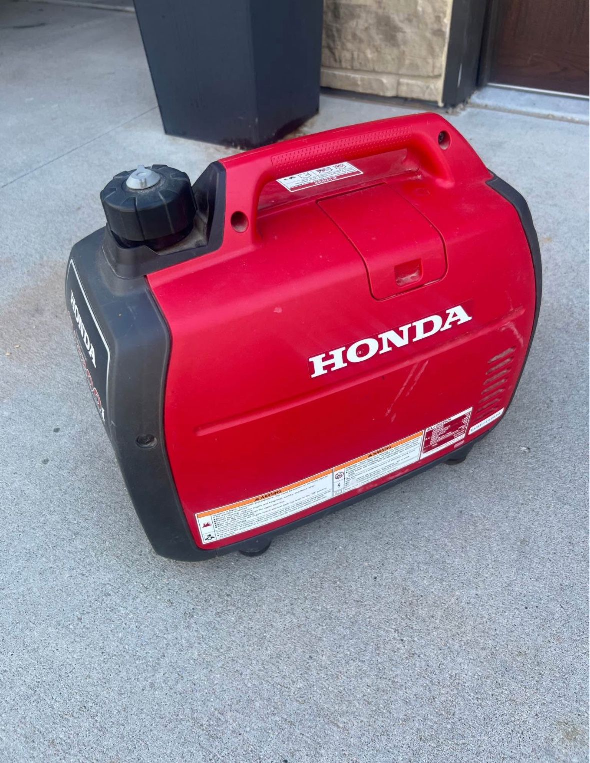 EU2200i Inverter Generator