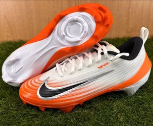 Brand New Nike
Vapor Speed 3 Football Cleats White Orange Men Size 9, 12