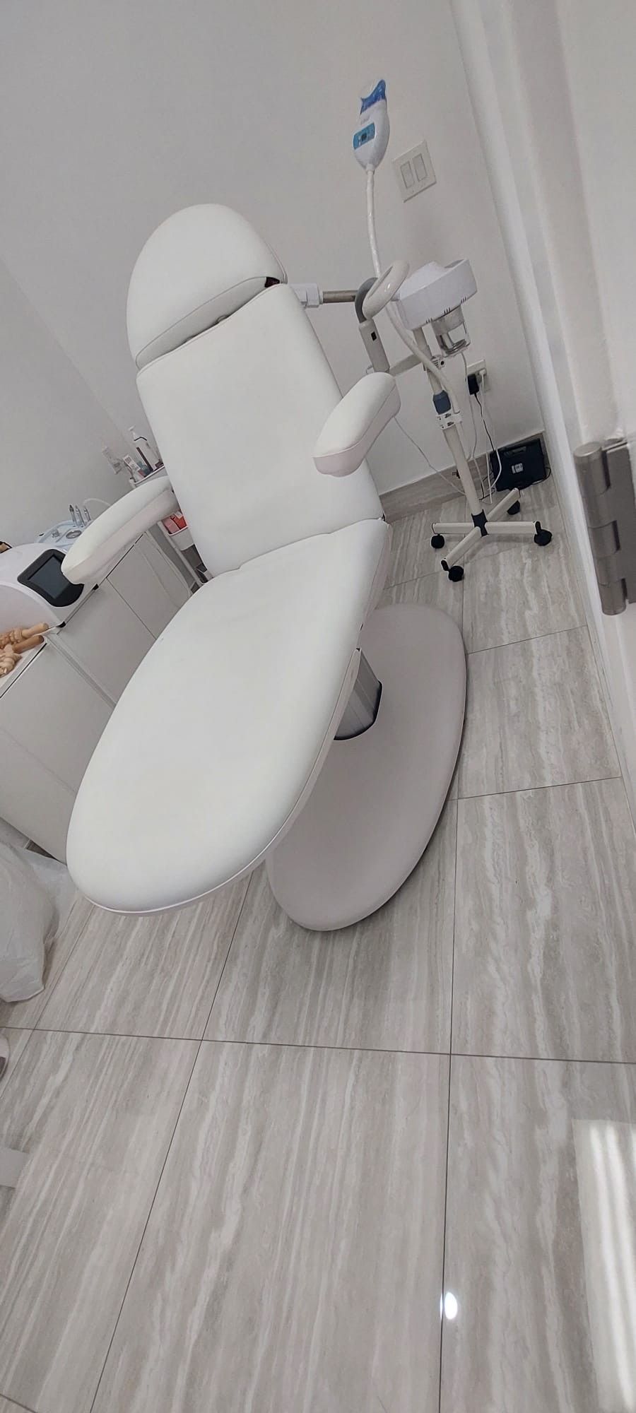 Electric Medical SPA TREATMENT TABLE CHAIR
