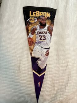 Lebron laker Penant. $10