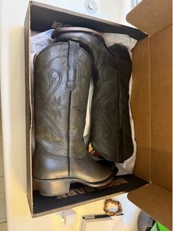 Boot barn boots 6 1/2 women’s