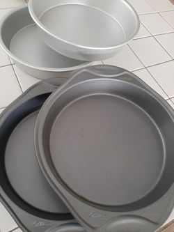 Cake pans