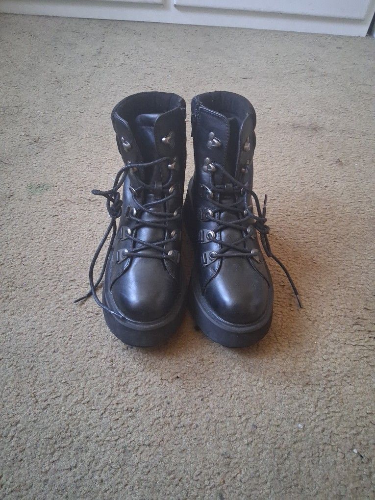 Gothic Black Leather Boots