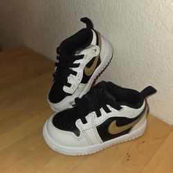Toddler Jordan's Size 6C