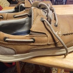 Sperry Sz 9