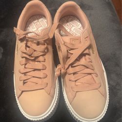 New Pink Pumas