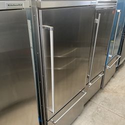 Kitchen Aid 36” Built In Bottom Freezer Fridge 