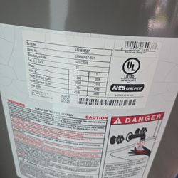 Rheem Performance 50-Gallon Water Heater – Great Condition!