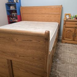 Solid Wood Queen Bed Frame With Night Stand 