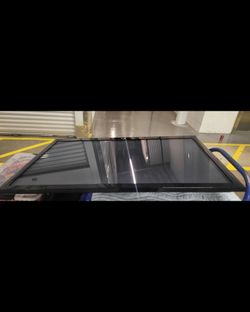 Tv 50'' No Smart. $50