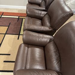 Brown Leather La-Z-Boy Recliners (please read description) 