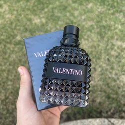 Valentino Born in Roma Intense – Brand New, Sealed