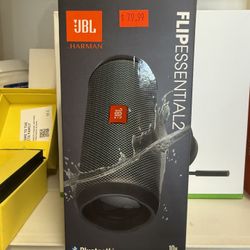 JBL Flip Essential 2 Bluetooth Speaker - New In Box 