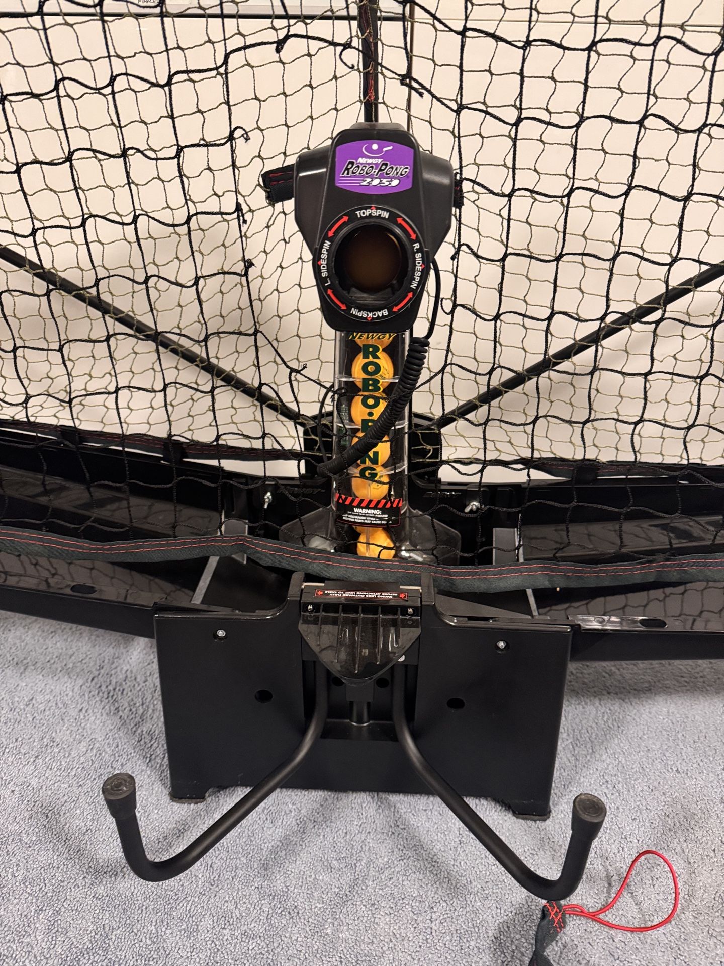 Newgy 2050 Table Tennis Robot